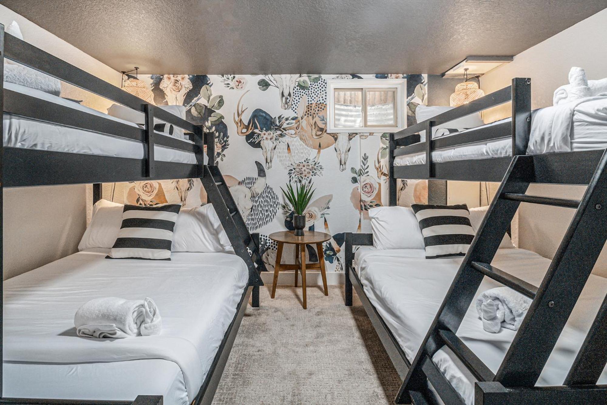 Heights Hideaway - Great Location - Game And Movie Room Вестминстер Экстерьер фото